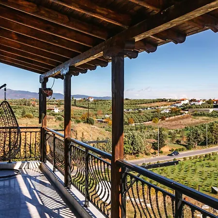 Christinas Apartment Nea Moudania