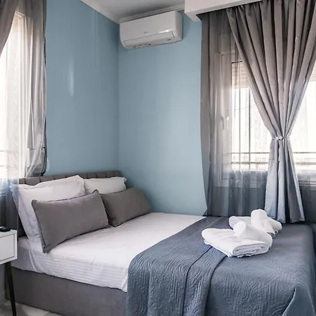 Christinas * Nea Moudania