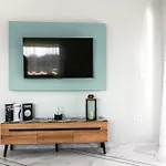 Daire Christina'S Elegant Living Nea Moudania