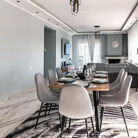 아파트 Christinas *