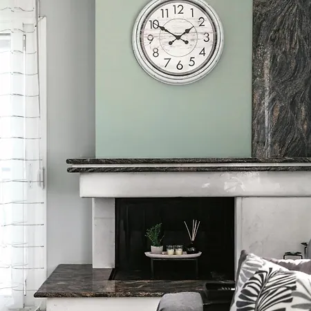 아파트 Christinas 네아 모우다니아